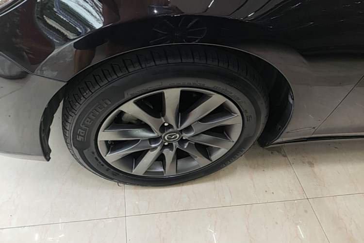 Used Mazda Atenza 2020 2.0L Blue Sky Luxury Edition Exterior 4