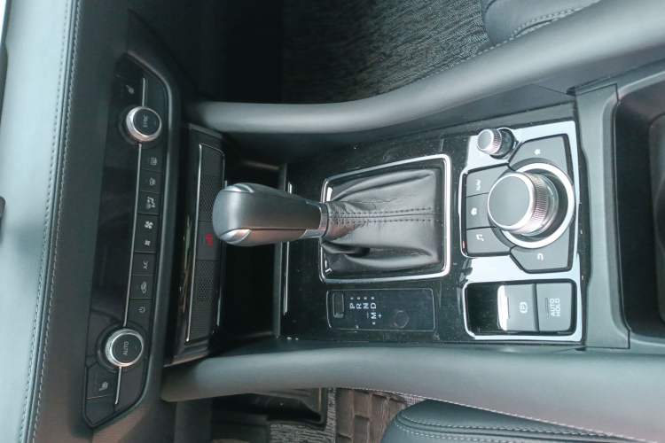 Used Mazda Atenza 2020 2.5L Skyline Sport Edition Gear Lever