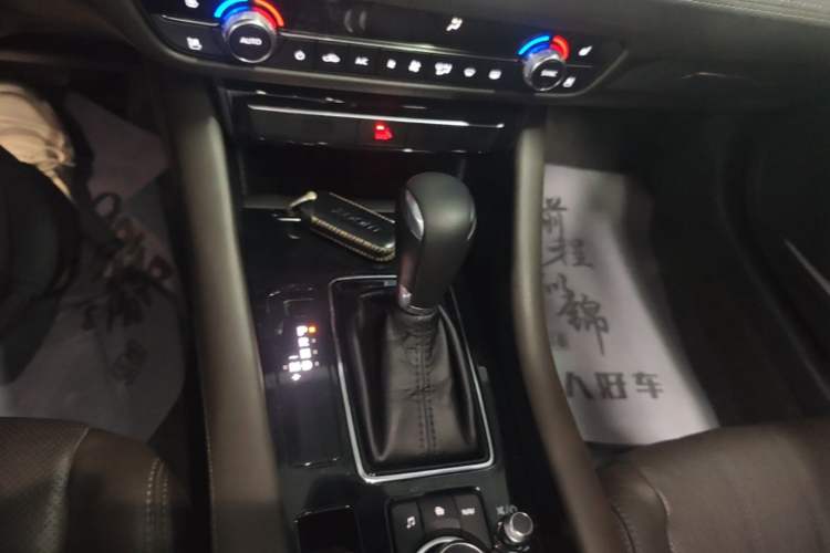Used Mazda Atenza 2020 2.5L Sky Blue Prestige Edition Gear Lever