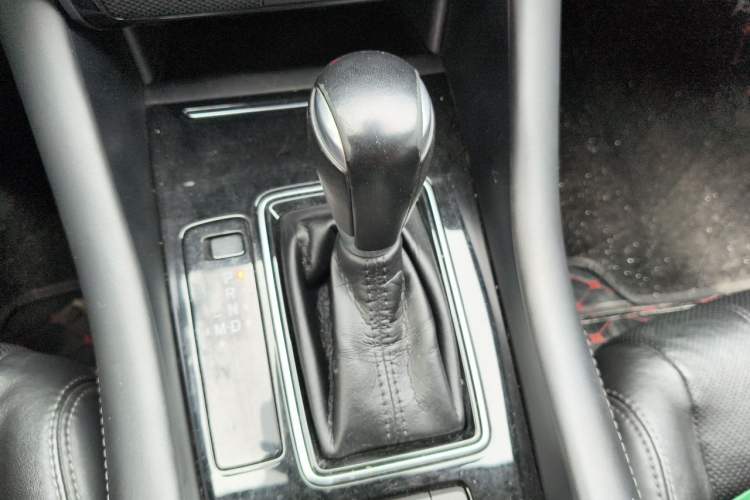 Used Mazda Atenza 2020 2.5L Skyline Sport Edition Gear Lever