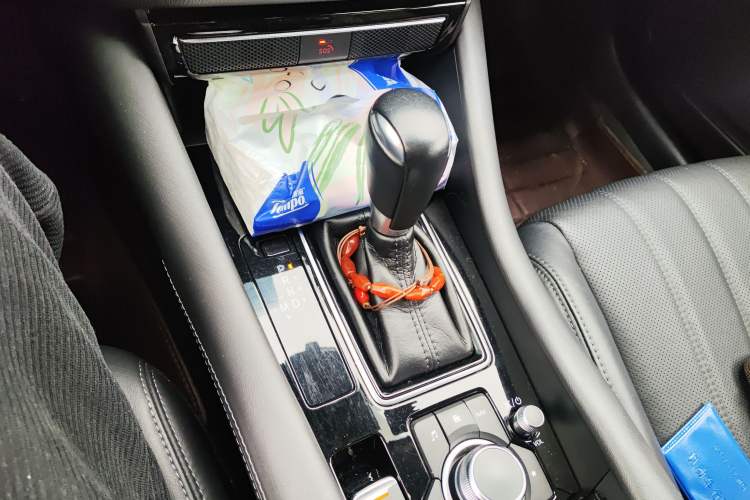 Used Mazda Atenza 2020 2.5L Skyline Sport Edition Gear Lever