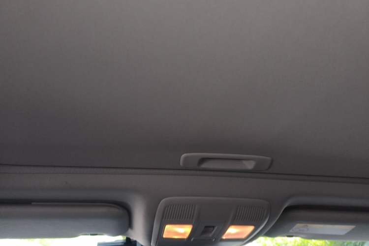 Used Mazda Atenza 2020 2.0L Blue Sky Luxury Edition Headliner