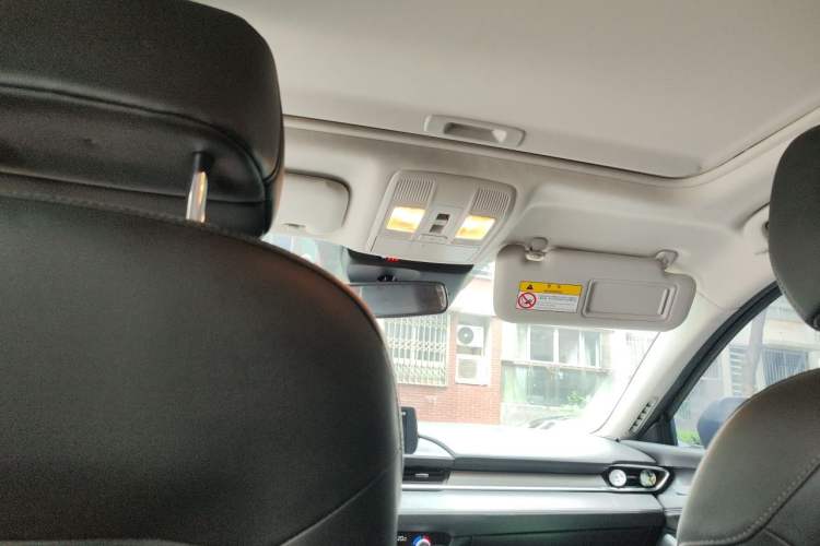 Used Mazda Atenza 2020 2.0L Blue Sky Luxury Edition Headliner