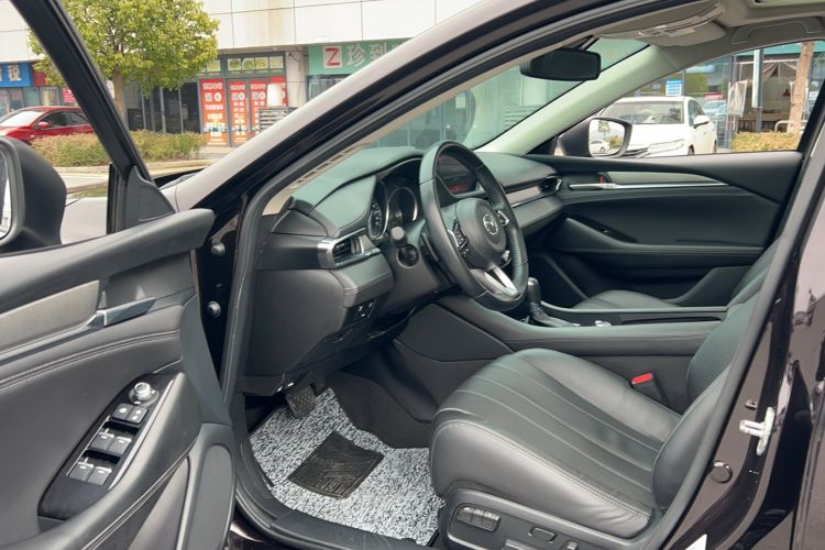Used Mazda Atenza 2020 2.5L Skyline Sport Edition Interior 1