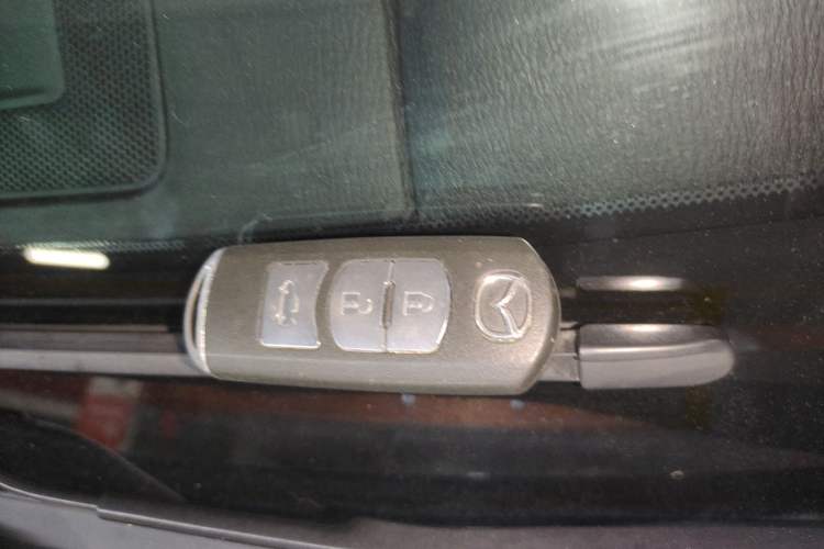 Used Mazda Atenza 2020 2.5L Sky Blue Prestige Edition Interior 1