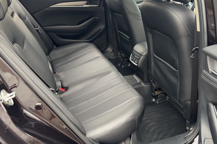 Used Mazda Atenza 2020 2.5L Skyline Sport Edition Interior 2