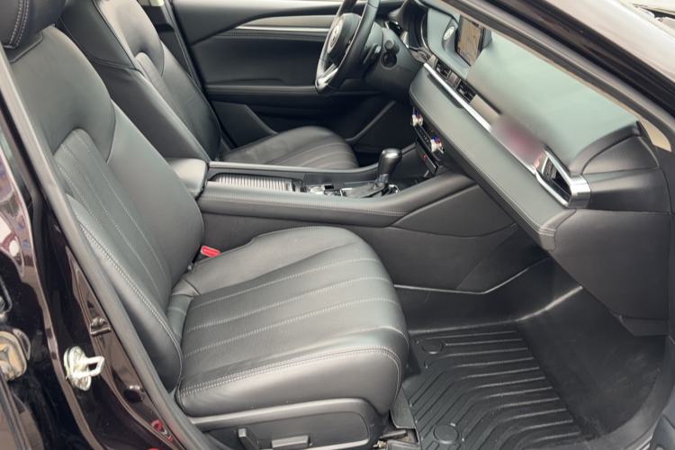 Used Mazda Atenza 2020 2.5L Skyline Sport Edition Interior 3