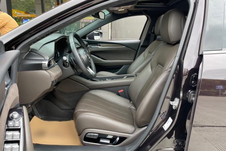 Used Mazda Atenza 2020 2.5L Sky Blue Prestige Edition Interior 4
