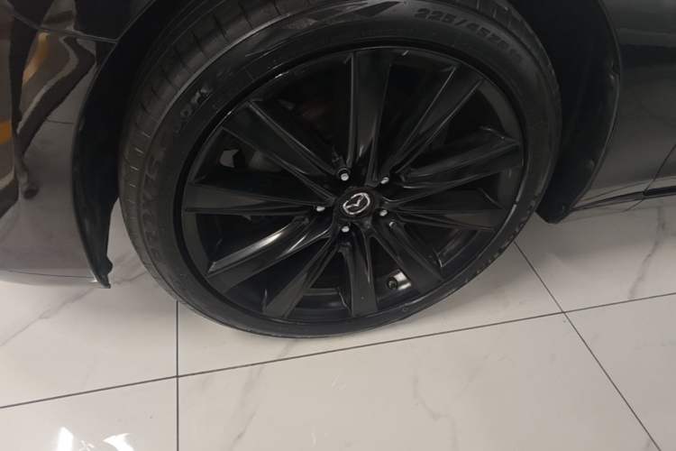 Used Mazda Atenza 2020 2.5L Sky Blue Prestige Edition Left Front Wheel Hub