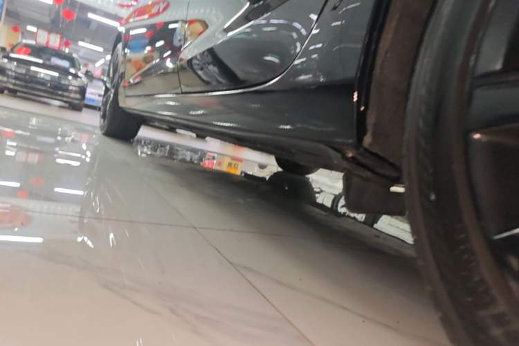 Used Mazda Atenza 2020 2.5L Sky Blue Prestige Edition Left Side Sill