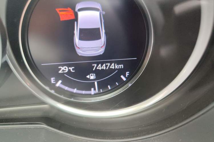 Used Mazda Atenza 2020 2.0L Blue Sky Luxury Edition Odometer Close Up