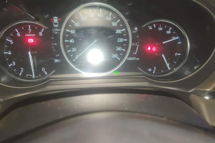 Used Mazda Atenza 2020 2.5L Sky Blue Prestige Edition Odometer Close Up