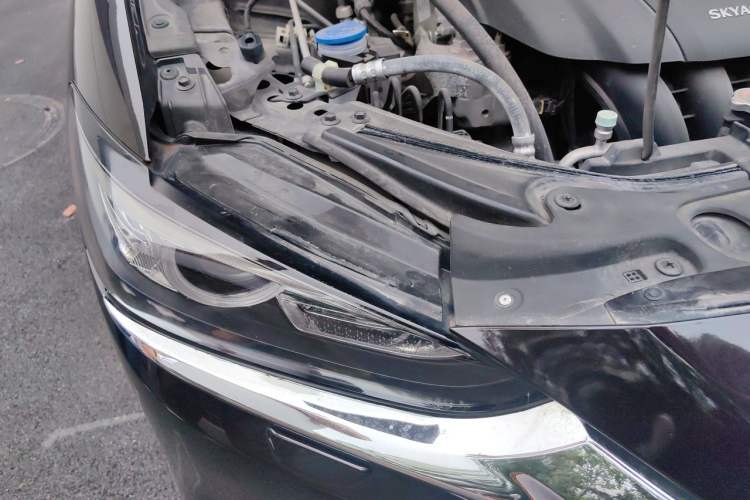 Used Mazda Atenza 2020 2.5L Sky Blue Prestige Edition Right Front Headlight