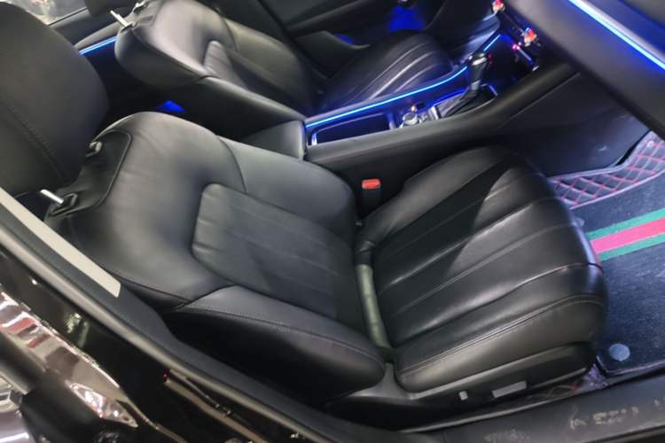 Used Mazda Atenza 2020 2.5L Skyline Sport Edition Right Front Seat