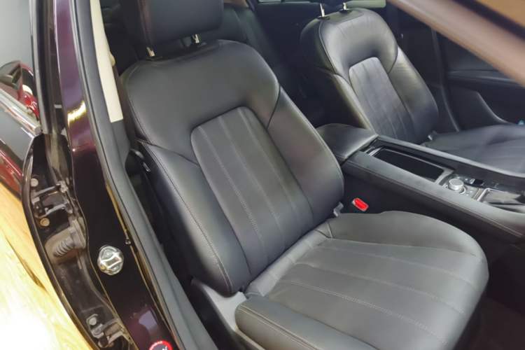 Used Mazda Atenza 2020 2.5L Skyline Sport Edition Right Front Seat