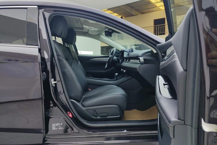 Used Mazda Atenza 2020 2.5L Skyline Sport Edition Right Front Seat
