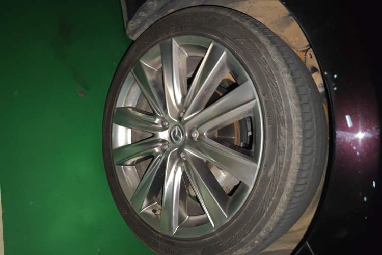 Used Mazda Atenza 2020 2.5L Sky Blue Prestige Edition Right Front Wheel Hub