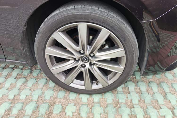 Used Mazda Atenza 2020 2.5L Skyline Sport Edition Right Front Wheel Hub