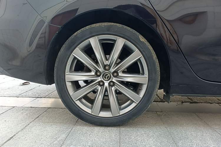 Used Mazda Atenza 2020 2.5L Skyline Sport Edition Right Rear Wheel Hub