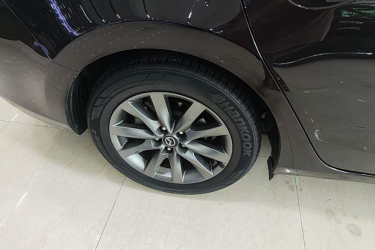 Used Mazda Atenza 2020 2.0L Blue Sky Luxury Edition Right Rear Wheel Hub