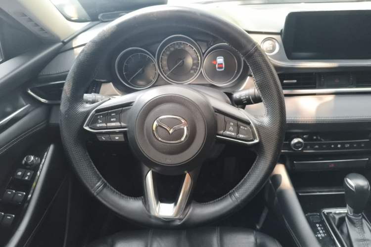 Used Mazda Atenza 2020 2.0L Blue Sky Luxury Edition Steering Wheel