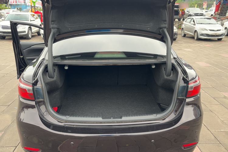 Used Mazda Atenza 2020 2.5L Skyline Sport Edition Trunk
