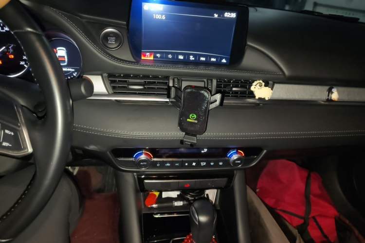 Used Mazda Atenza 2020 2.0L Blue Sky Luxury Edition Audio And AC Panel