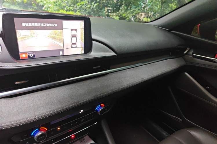 Used Mazda Atenza 2020 2.5L Sky Blue Prestige Edition Audio And AC Panel