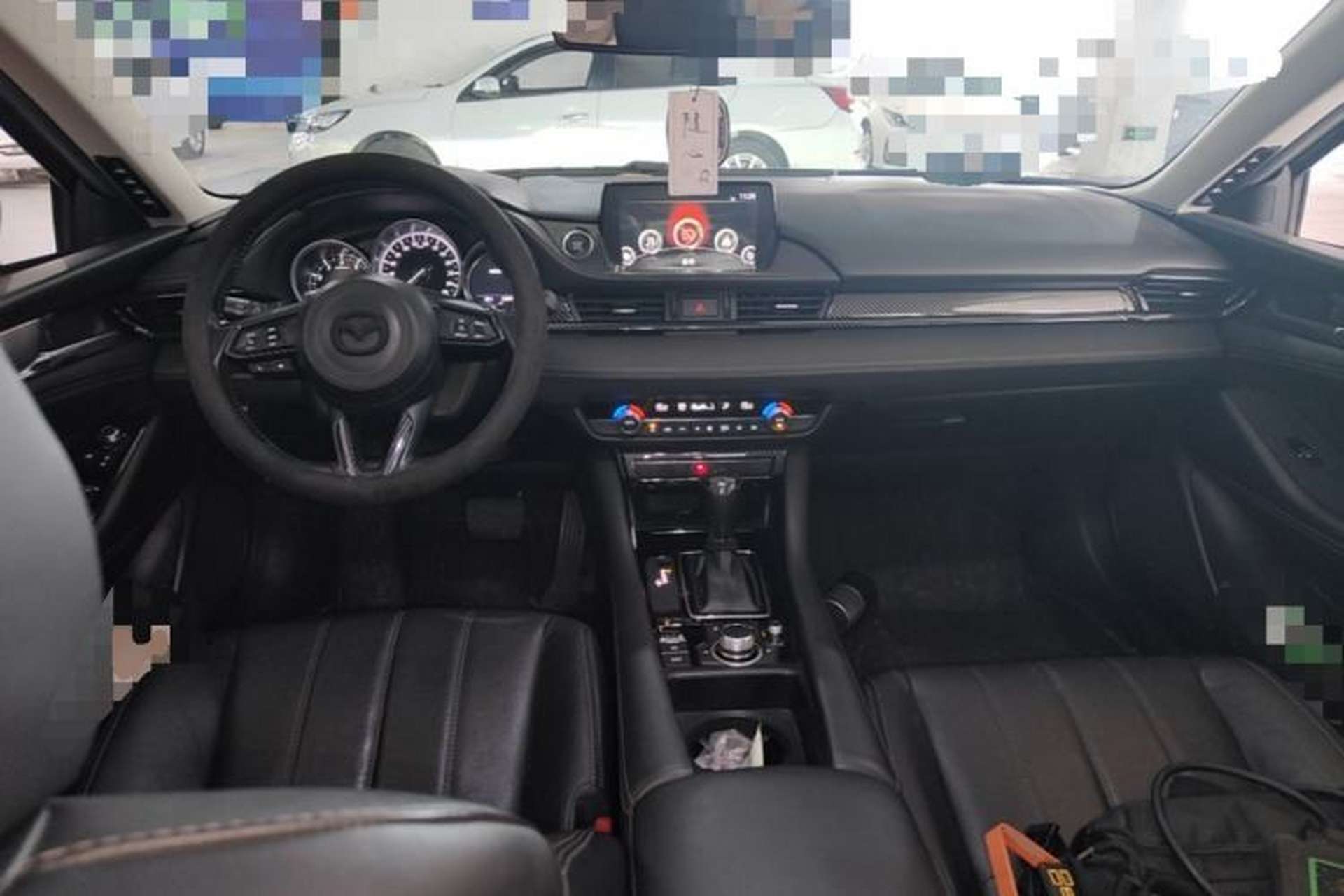 Used Mazda Atenza 2020 2.0L Blue Sky Luxury Edition Center Console