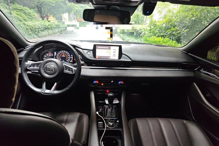 Used Mazda Atenza 2020 2.5L Sky Blue Prestige Edition Center Console