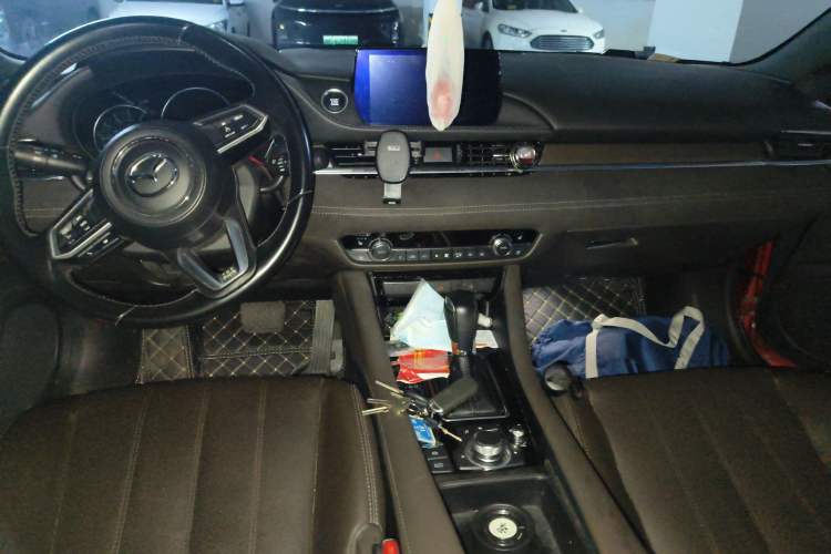 Used Mazda Atenza 2020 2.5L Sky Blue Prestige Edition Center Console