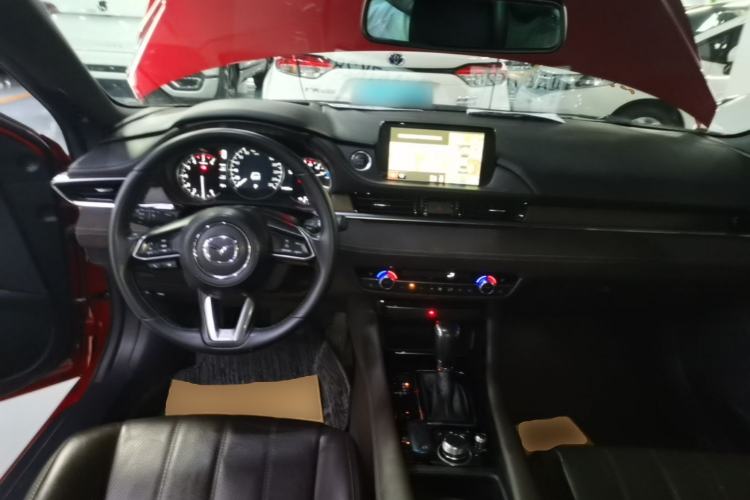 Used Mazda Atenza 2020 2.5L Sky Blue Prestige Edition Center Console