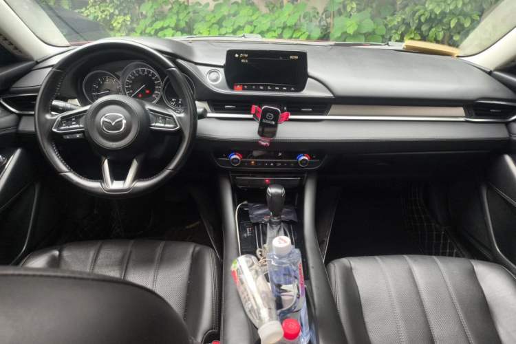 Used Mazda Atenza 2020 2.5L Skyline Sport Edition Center Console
