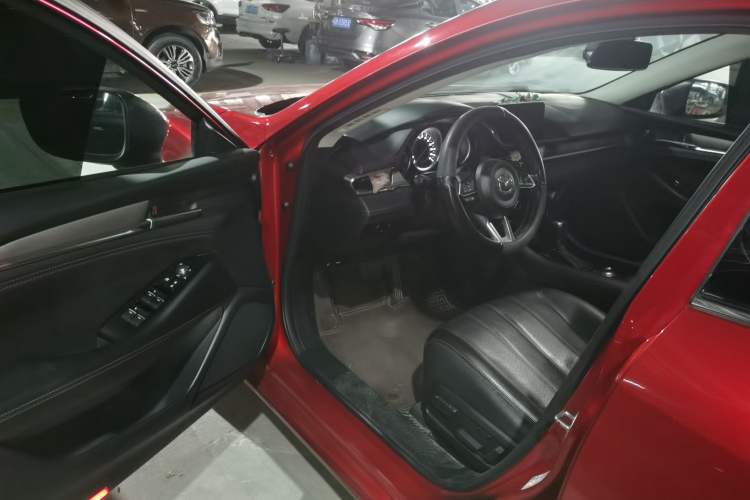 Used Mazda Atenza 2020 2.5L Skyline Sport Edition Driver Seat
