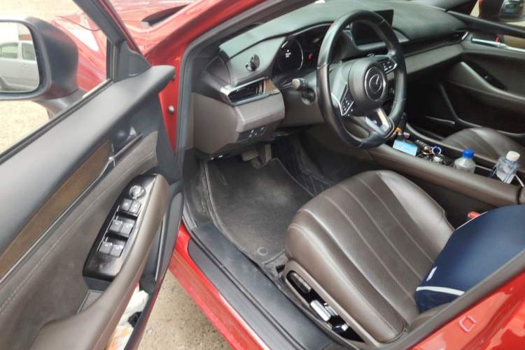 Used Mazda Atenza 2020 2.5L Sky Blue Prestige Edition Driver Seat