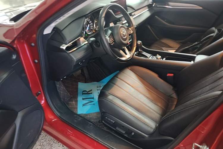 Used Mazda Atenza 2020 2.0L Blue Sky Luxury Edition Driver Seat