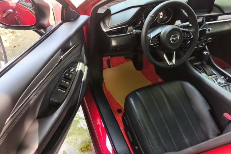 Used Mazda Atenza 2020 2.0L Blue Sky Luxury Edition Driver Seat