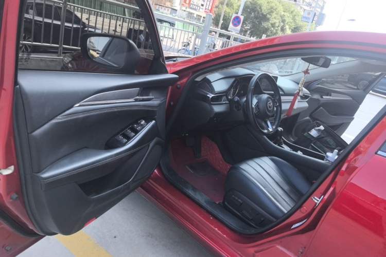 Used Mazda Atenza 2020 2.5L Skyline Sport Edition Driver Seat