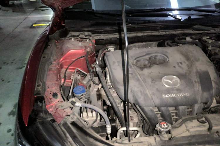 Used Mazda Atenza 2020 2.0L Blue Sky Luxury Edition Engine Bay Right