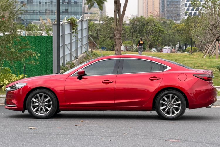 Used Mazda Atenza 2020 2.0L Blue Sky Luxury Edition Exterior 5