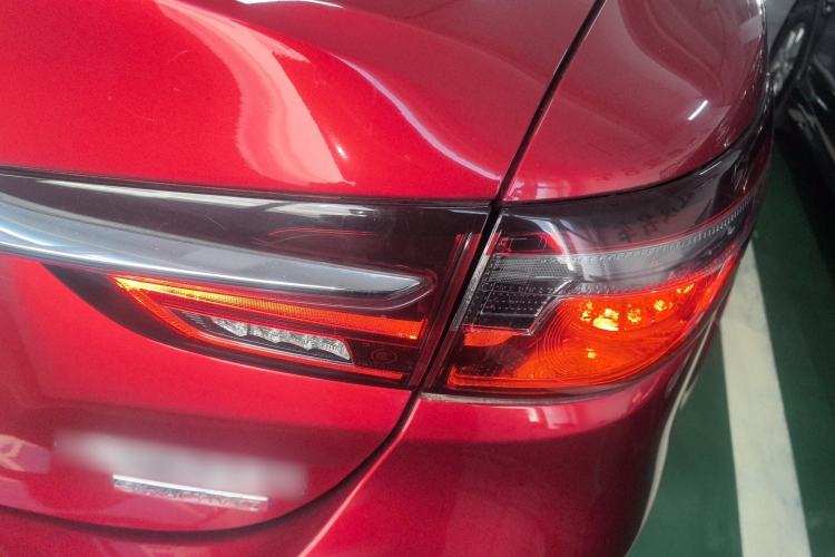 Used Mazda Atenza 2020 2.0L Blue Sky Luxury Edition Exterior 6