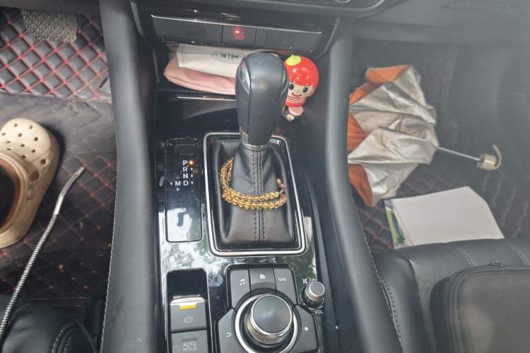 Used Mazda Atenza 2020 2.0L Blue Sky Luxury Edition Gear Lever