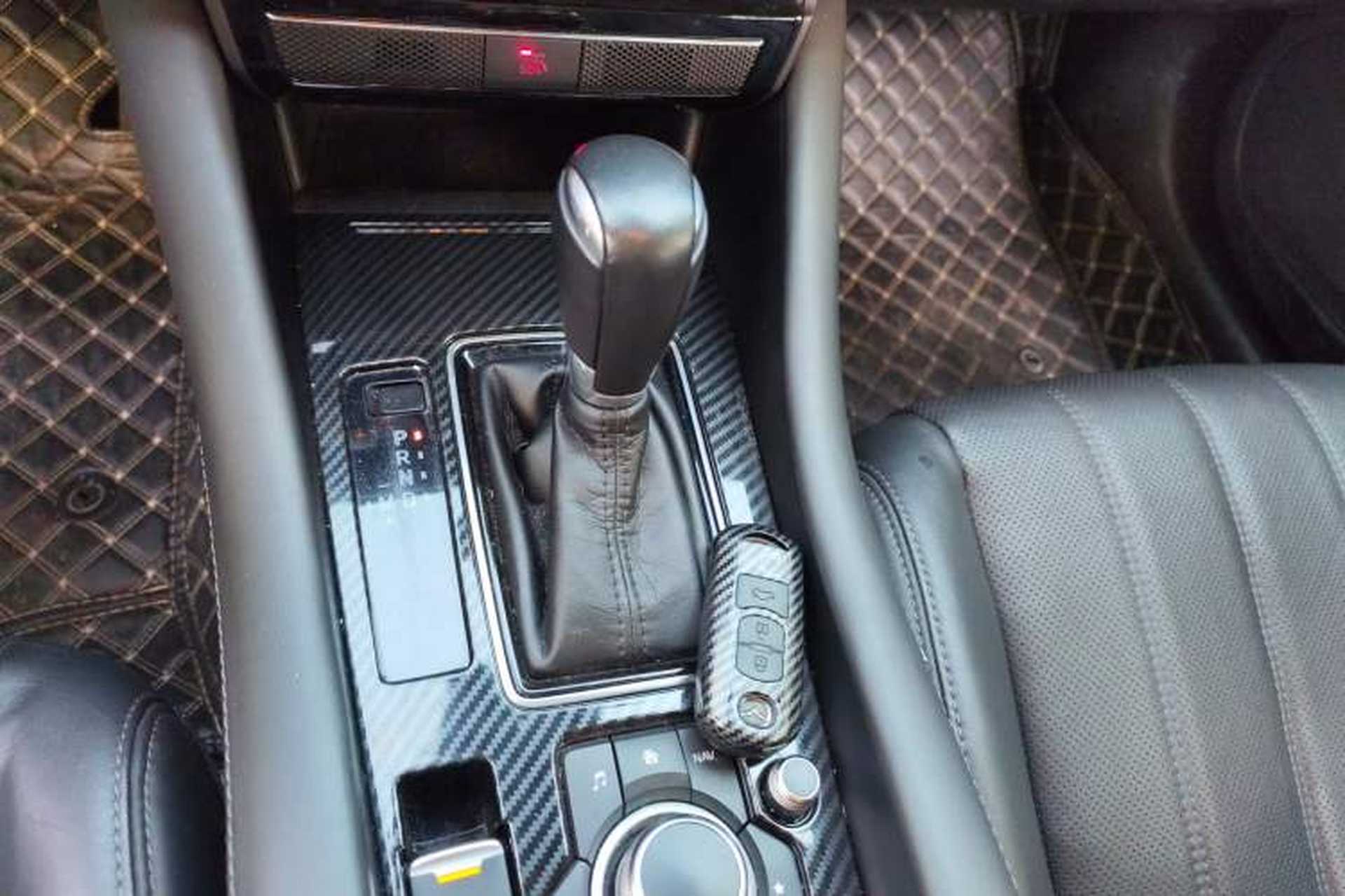 Used Mazda Atenza 2020 2.0L Blue Sky Luxury Edition Gear Lever