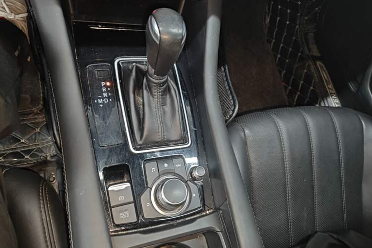 Used Mazda Atenza 2020 2.5L Skyline Sport Edition Gear Lever