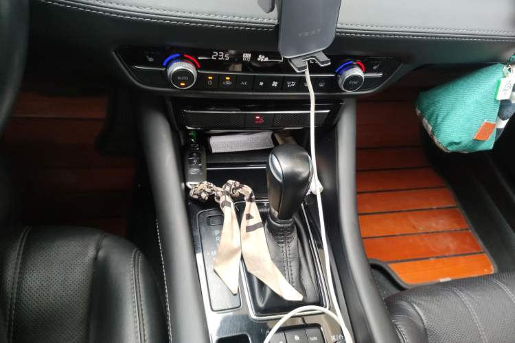Used Mazda Atenza 2020 2.5L Skyline Sport Edition Gear Lever
