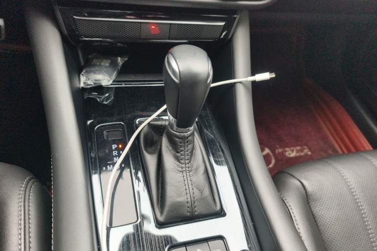 Used Mazda Atenza 2020 2.5L Skyline Sport Edition Gear Lever