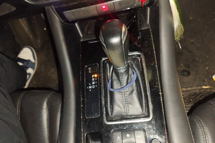 Used Mazda Atenza 2020 2.5L Skyline Sport Edition Gear Lever
