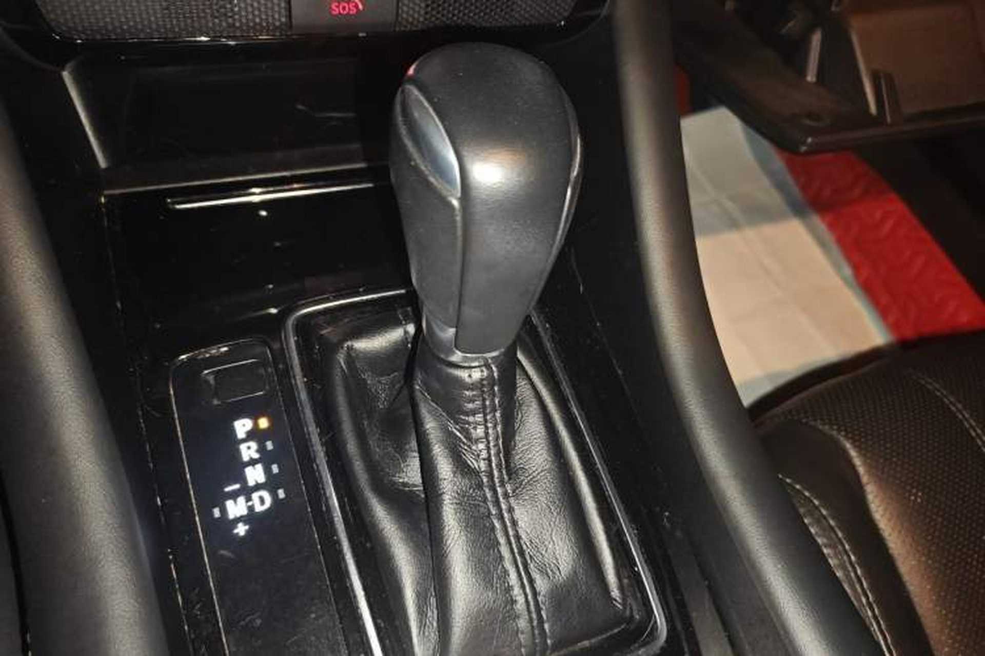 Used Mazda Atenza 2020 2.0L Blue Sky Luxury Edition Gear Lever