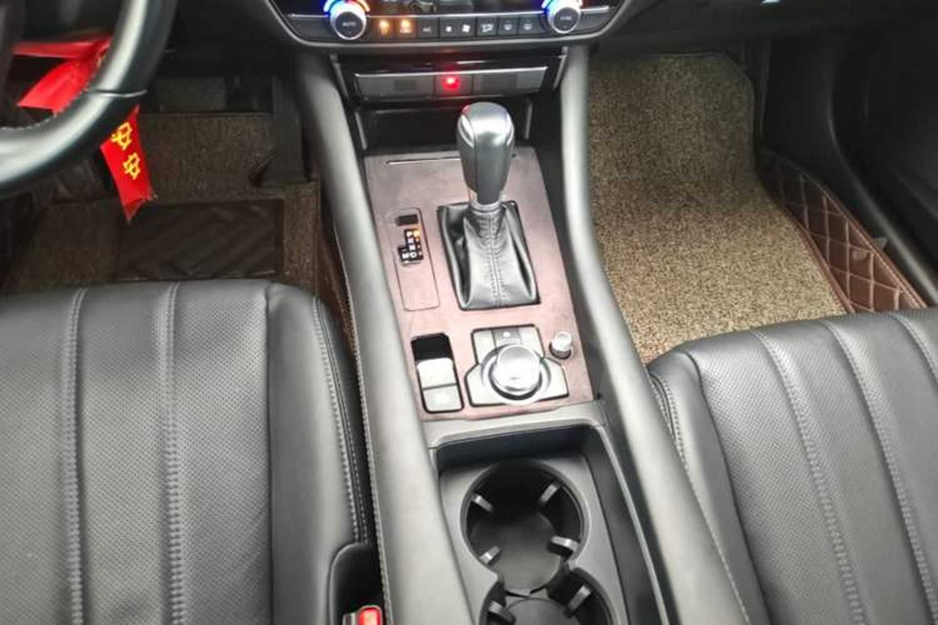 Used Mazda Atenza 2020 2.0L Blue Sky Luxury Edition Gear Lever