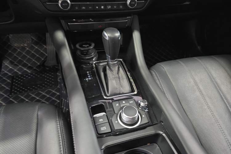 Used Mazda Atenza 2020 2.5L Skyline Sport Edition Gear Lever
